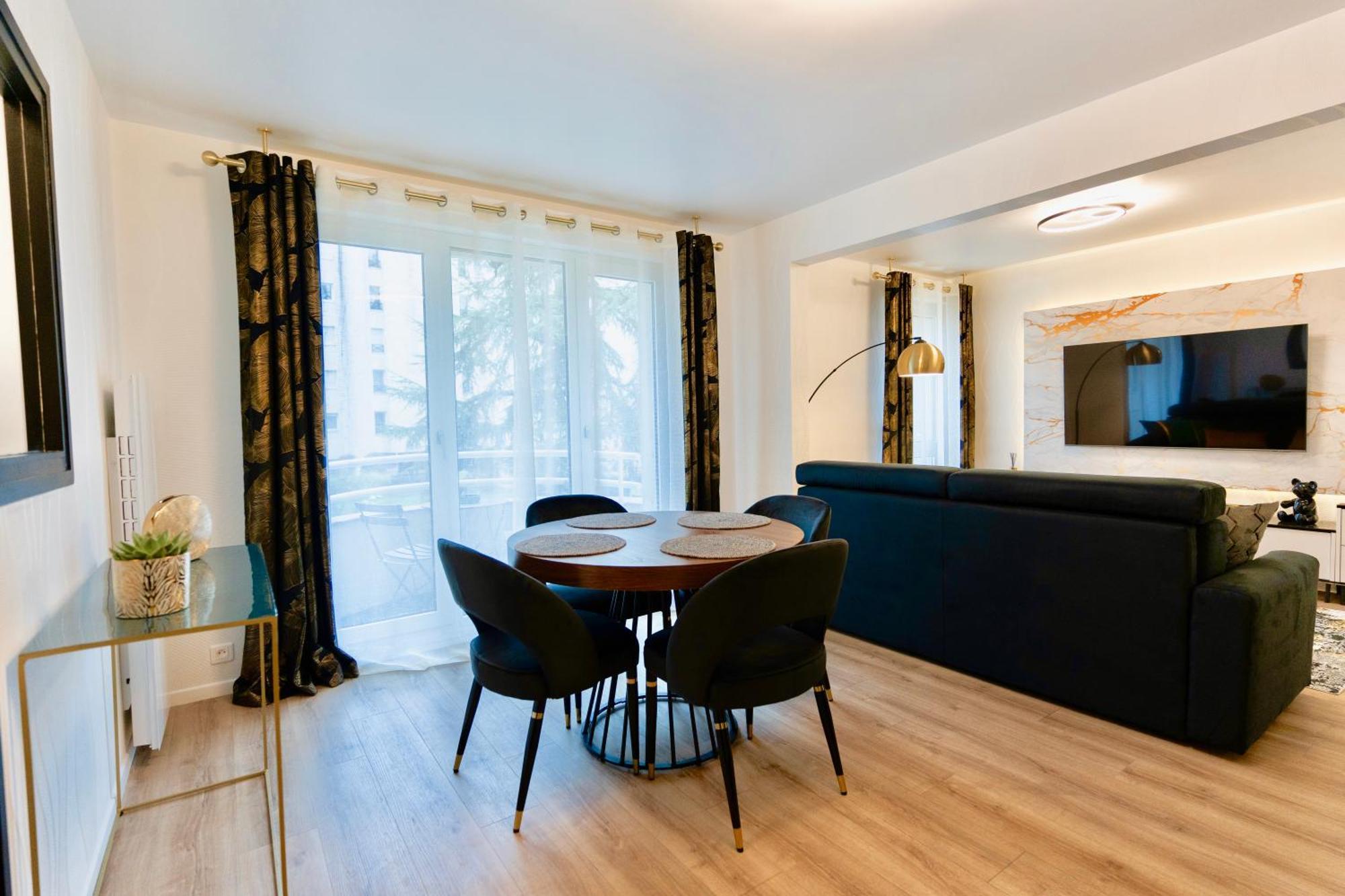 Champenoise Lancelot Rouyer St Remy Apartment *